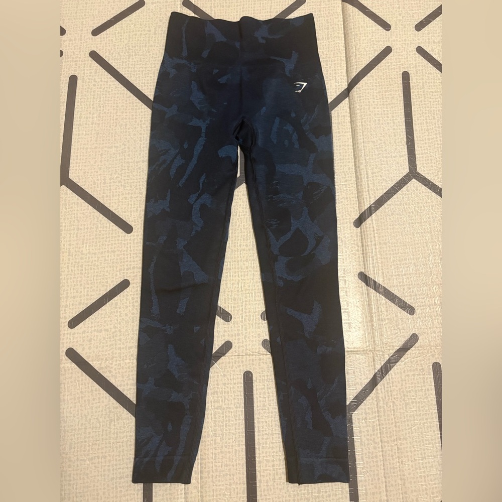 GymShark Adapt Camo Leggings